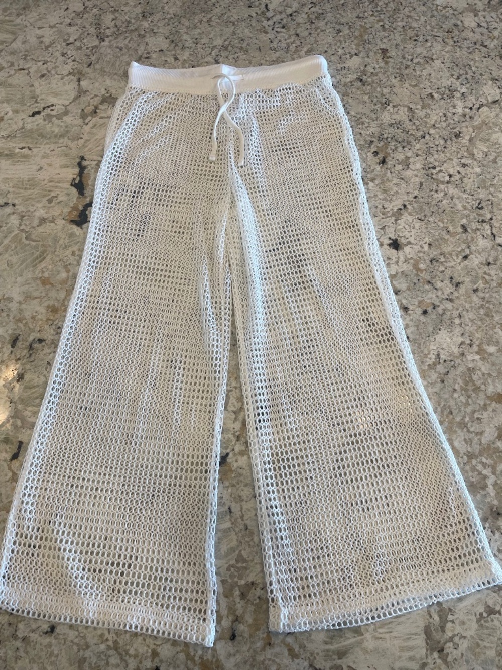 Serra Breezy Summer Beach Pants White Cover Up Vacation Beach Pool Medium NWT